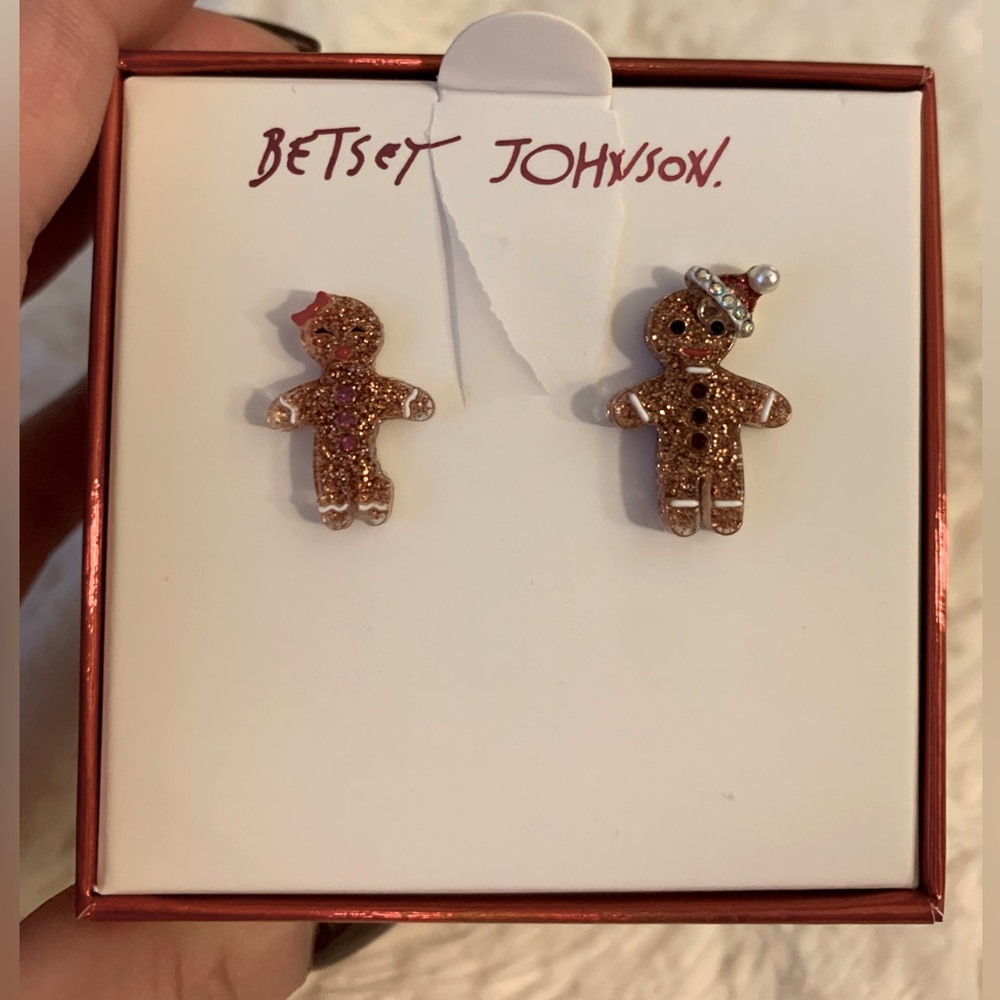 NIB Betsey Johnson (Mismatched) Gingerbread Earrings.